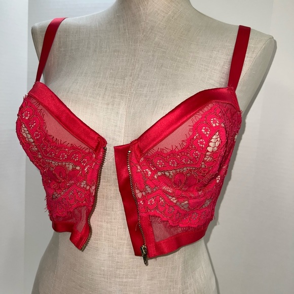 Victoria's Secret Red Lace Bralette with Underwire Support - Picture 3 of 16